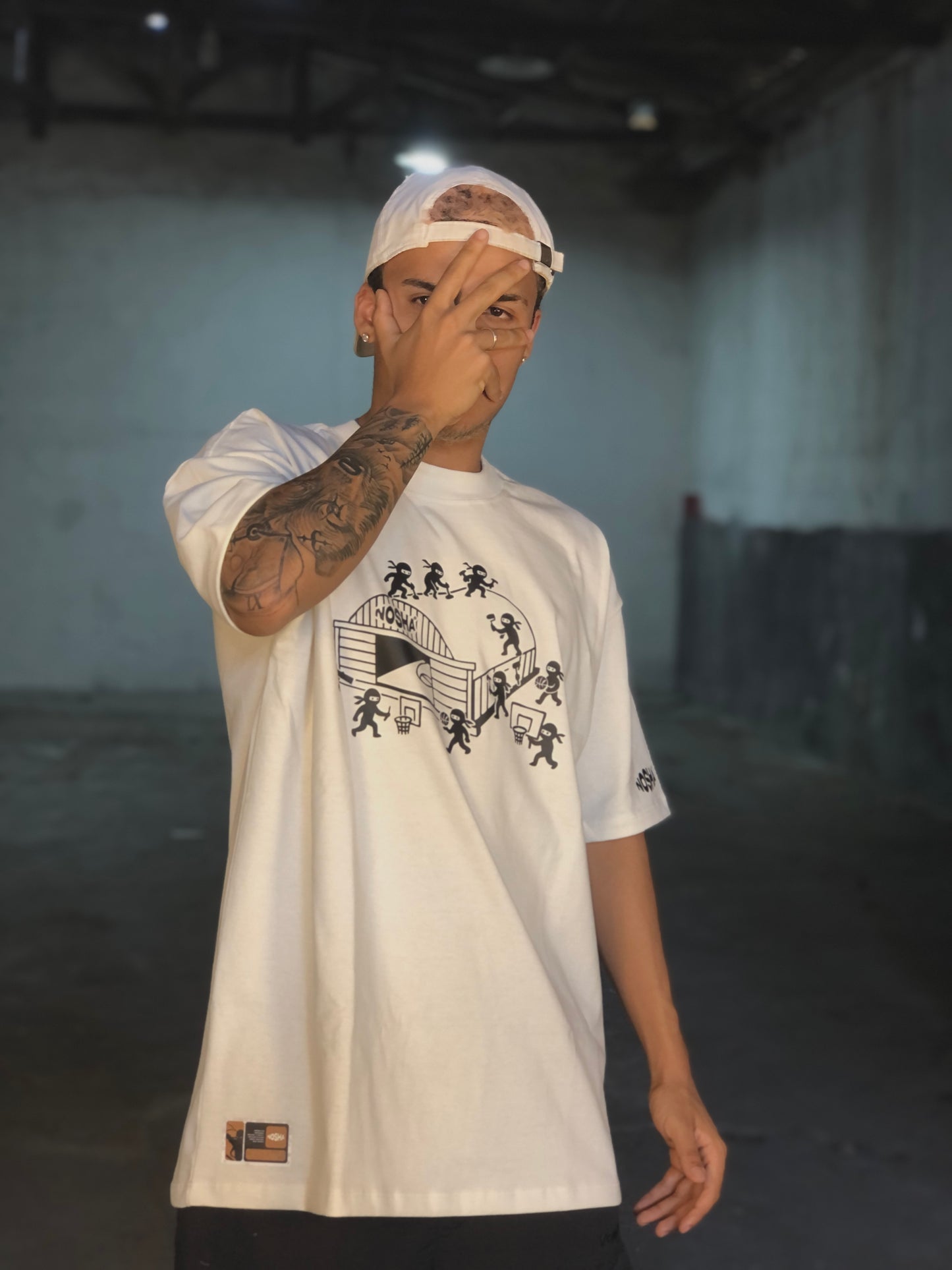 Camiseta Oversized "Fundadores" + Certificado | Off-White