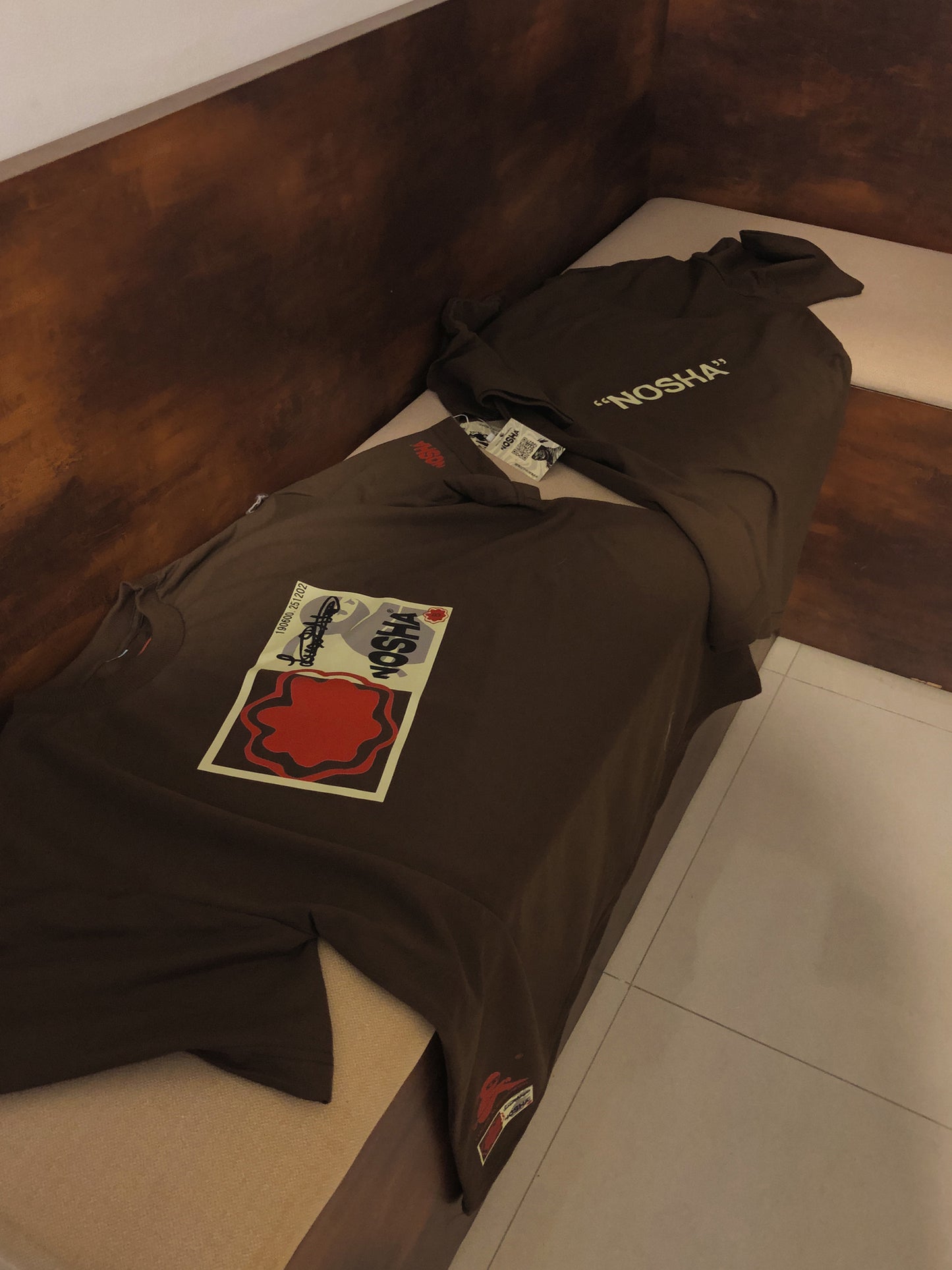Oversized "TAG"